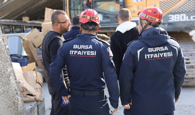 Bursa itfaiyesi gece gündüz iş başında