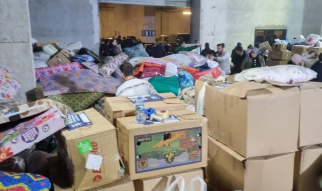 Bursalılar depremzedeler için tek yürek oldu