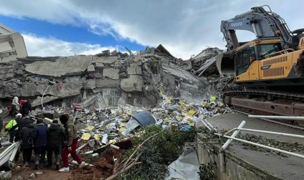 Deprem bölgesindeki soruşturmada flaş gelişme