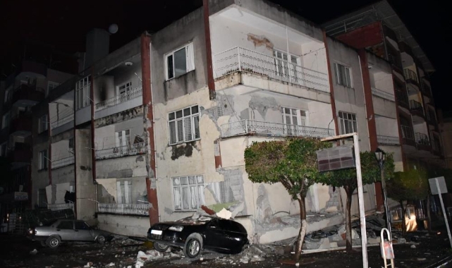 Deprem Hatay'da da yıkıma sebep oldu