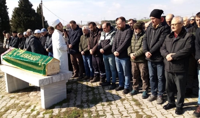 Depremde vefat eden Öğretmen Gümüş, toprağa verildi