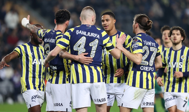 Fenerbahçe Konyaspor engelini farklı geçti