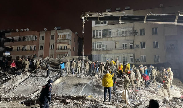 Gaziantep'te depremler nedeniyle yıkımlara 21 tutuklama