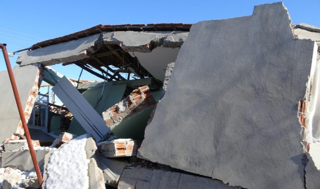 İlk depremde kurtulup ikinci depremde enkaz altında kaldılar