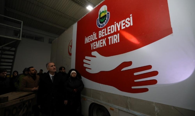 İnegöl Belediyesi yemek TIR'ı deprem bölgesine hareket etti