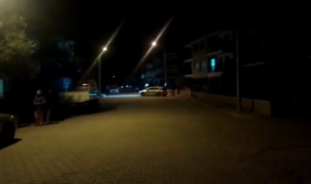 İzmir Valisi Köşger’den deprem açıklaması