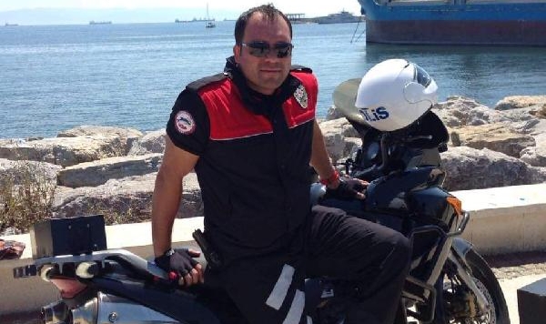 Kalp krizi geçiren polis memuru, yaşamını yitirdi