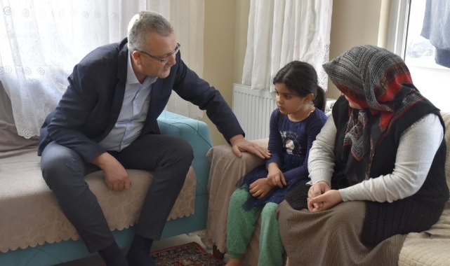 Karacabey’e yerleşen depremzedelere Başkan Özkan’dan ziyaret
