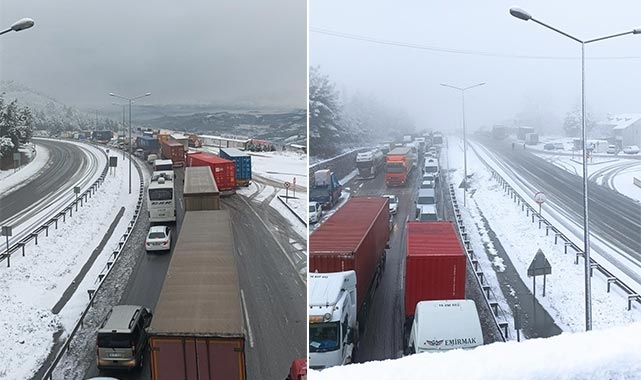 Karda kayan araçlar İstanbul yolunu trafiğe kapattı