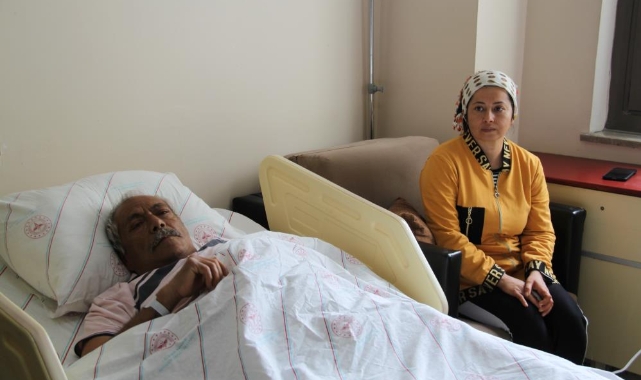 Korku dolu anları anlattı: "Şiddetli deprem bizi yataktan attı"