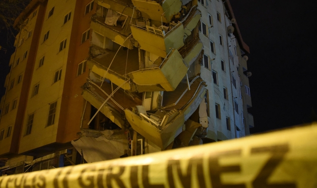 Malatya'da 3 bin 889 bina yıkıldı