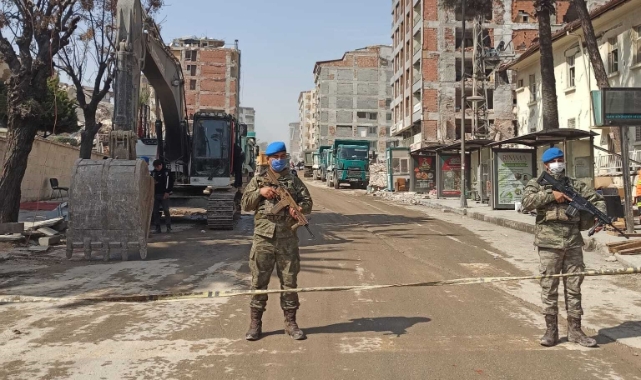 Mehmetçik çalışmalarını sürdürüyor
