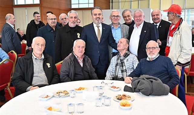Merinoslular anıları yâd etti