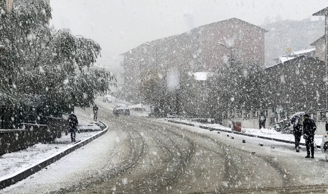 Meteoroloji'den birçok il için kar ve fırtına uyarısı!