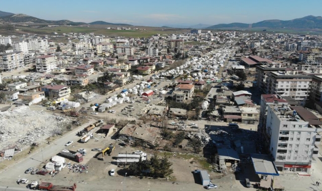 Mucize kurtuluşlar sürüyor: 228. saatte müjdeli bir haber daha geldi