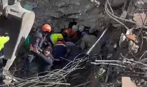 Mucizeler devam ediyor: 227'nci saatte umutlar yeşerdi