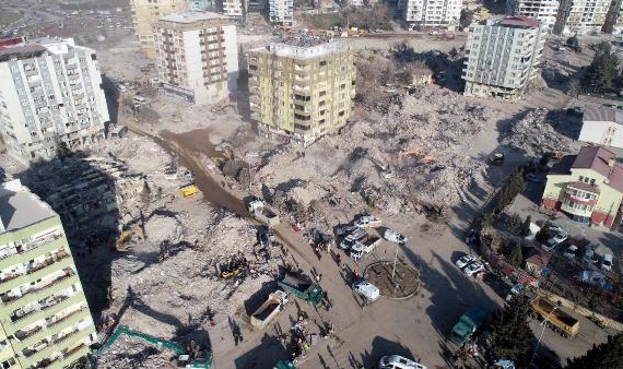 Ölüm sitesi Ebrar'da can kayıpları 250'yi aştı