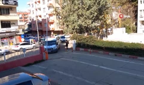 Pazarda kavga eden Suriyeliler sınır dışı edildi