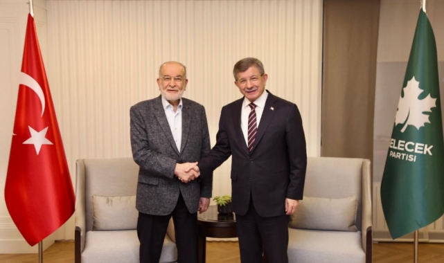 Temel Karamollaoğlu Ahmet Davutoğlu'nu ziyaret etti