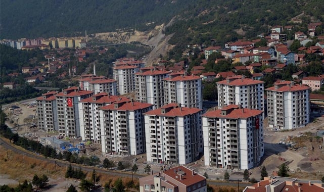TOKİ depremde nasıl ayakta kaldı?