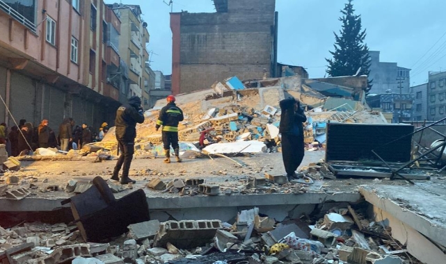 Vali Yakup Canbolat ve Başkan Aktaş deprem bölgesine görevlendirildi