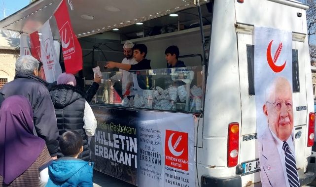 Yeniden Refah Partisi’nden lokmalı anma