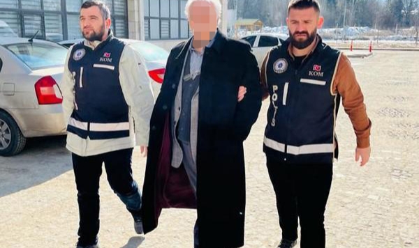 Yıkılan bir sitenin mühendisi yakalandı