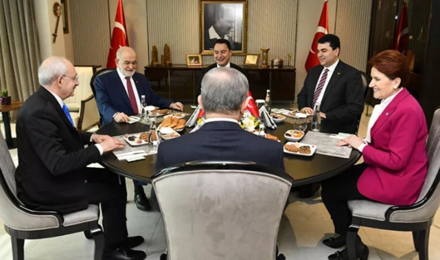 5 siyasi parti lideri bugün toplanıyor