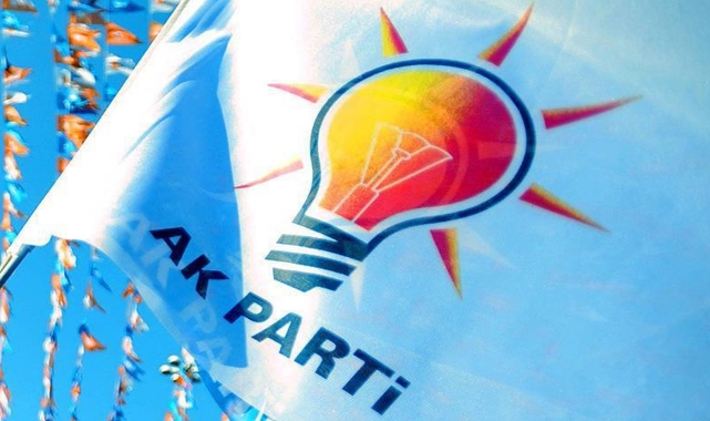 AK Parti'de 2 yeni atama