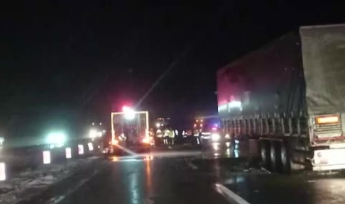 Ankara istikametine ulaşım tek şeritten verilmeye başlandı