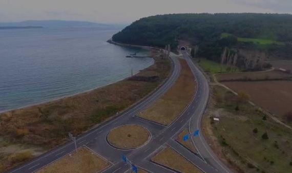 Bakan Karaismailoğlu: Gelibolu- Eceabat yolu yarın açılacak