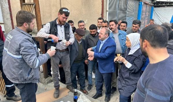Bakan Varank: Esnafa ve iş yerlerine kredi vereceğiz