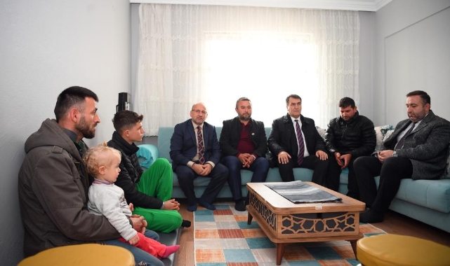 Başkan Dündar’dan depremzedelere ziyaret