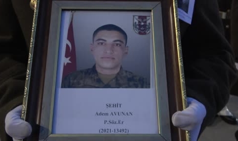 Bingöllü şehit dualarla son yolcuğuna uğurlandı