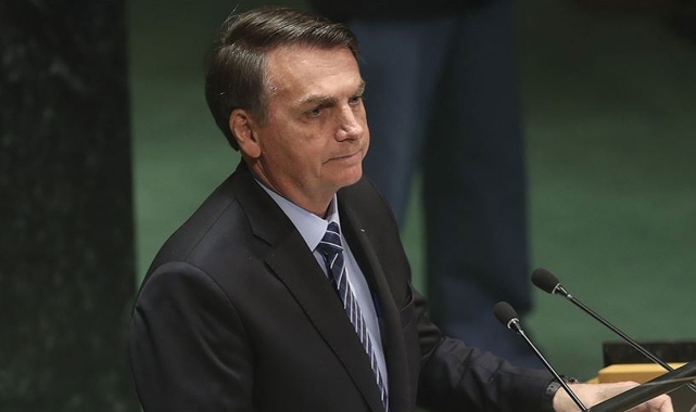 Bolsonaro ülkesine döndü