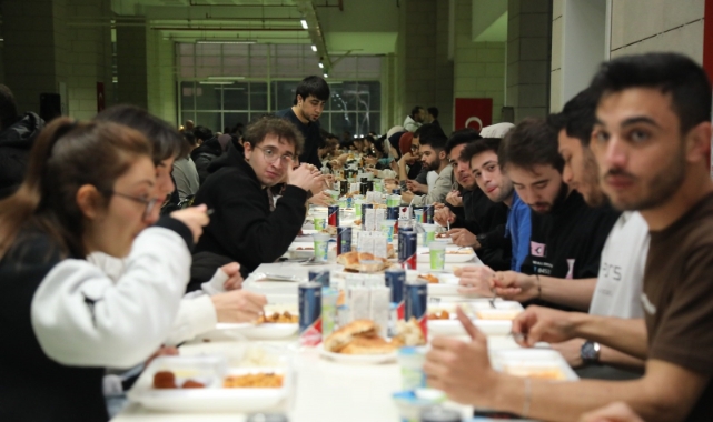 BTÜ'lüler iftarda buluştu