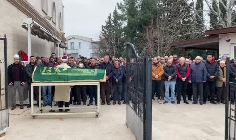 Bursa'da cinayet kurbanı olan adam toprağa verildi