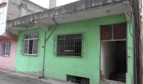Bursa'da depremzedelere yuva olacak ev kullanılamaz hale geldi