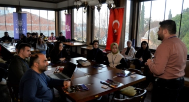 Bursa'da 'Gençlik Çalıştayı' düzenlendi