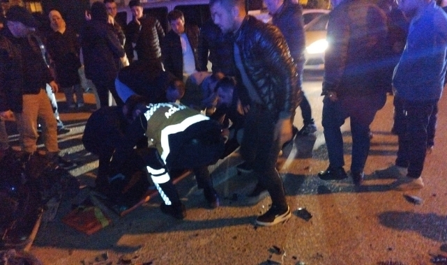 Bursa'da iki motosiklet kafa kafaya çarpıştı