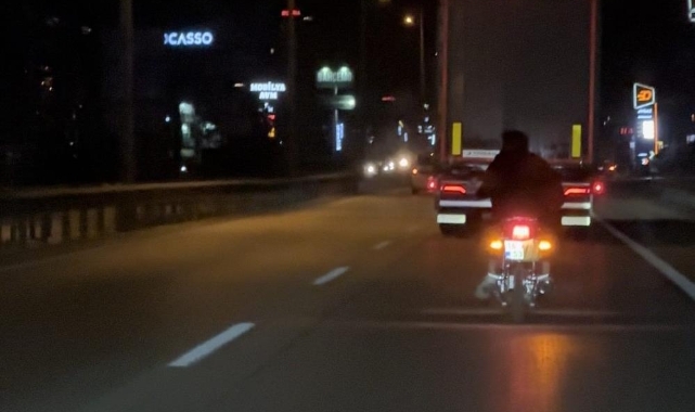 Bursa'da motosikletin üzerinde tehlikeli anlar!