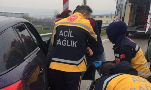 Bursa'da yağışlı hava kaza getirdi: Yaralılar var
