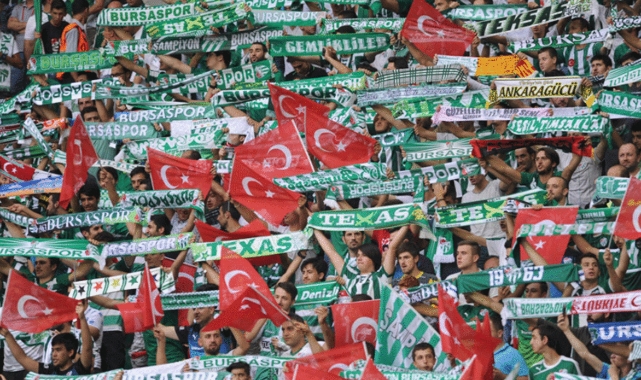 Bursa'daki milli maçın hakemi belli oldu!