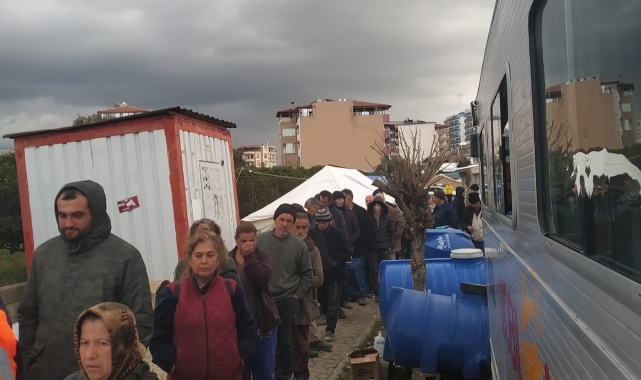 BUSİAD depremzedelerin ihtiyaçlarını gideriyor