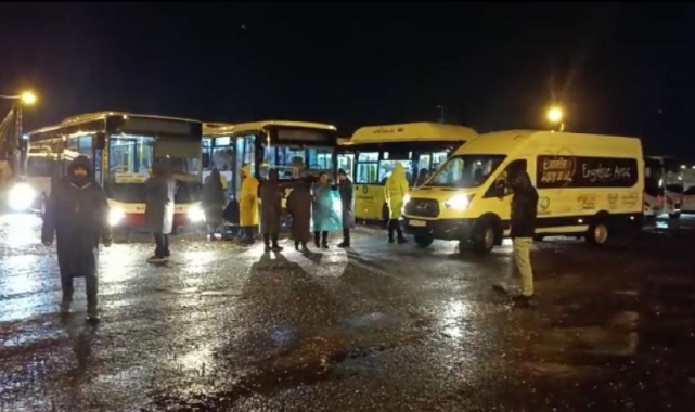 Çadır kentte kalan vatandaşlar tahliye edildi