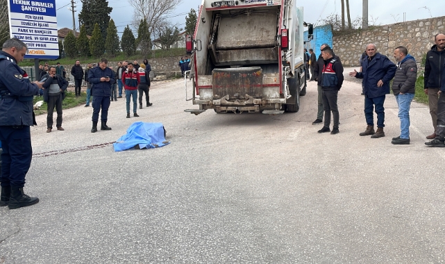 Çöp kamyonunun çarptığı adamdan acı haber!