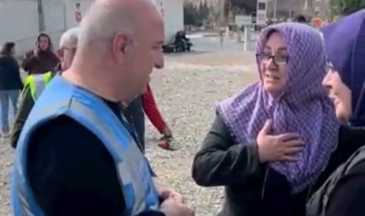 Depremzede kadından duygu dolu sözler: "Herkes gitti"