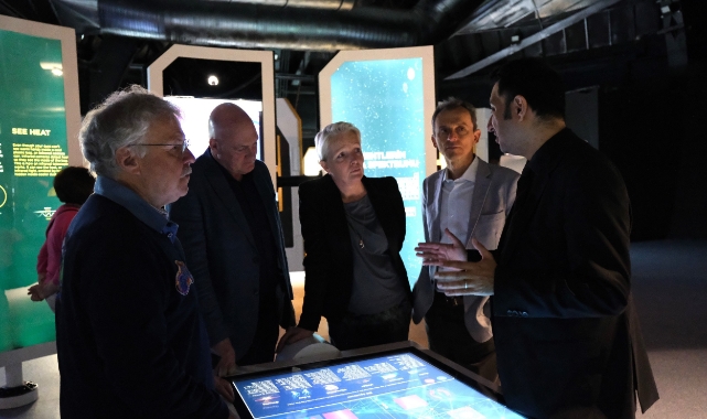 Dünyaca ünlü astronotlardan GUHEM'e tam not