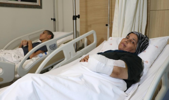 Eşi ve 1 evladını depremde kaybetti