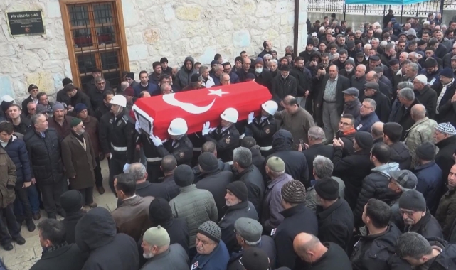 Eski bakan Tanır son yolculuğuna uğurlandı